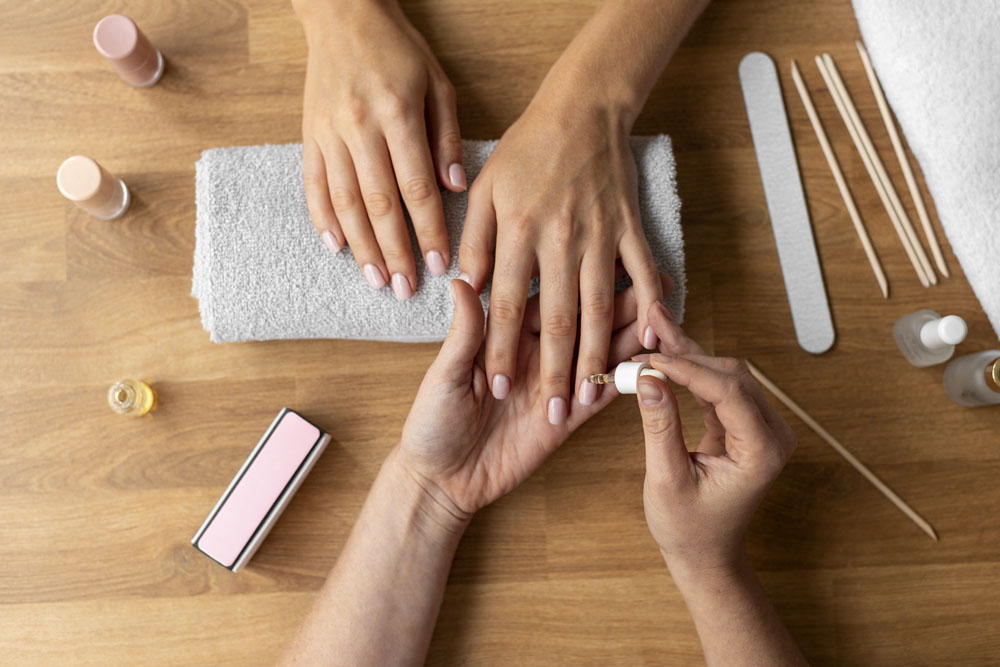 Manicureværktøj og perifert værktøj, samt deres brug